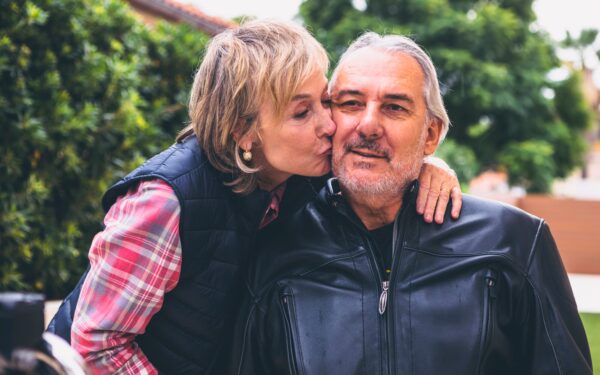 A külső megfog a belső megtart mondás jelentése az évek során
